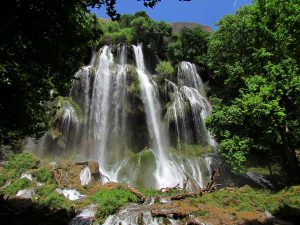 A Bakhtiari teenager