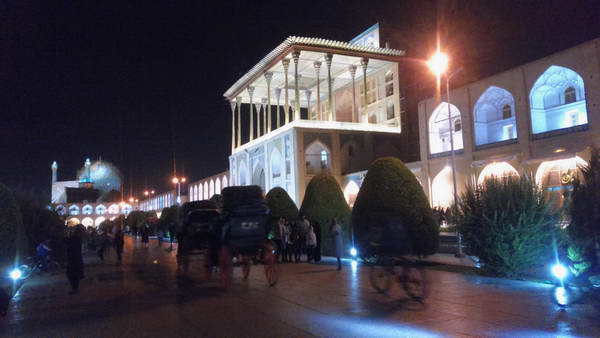 Naghsh-Jahan-Square- resized